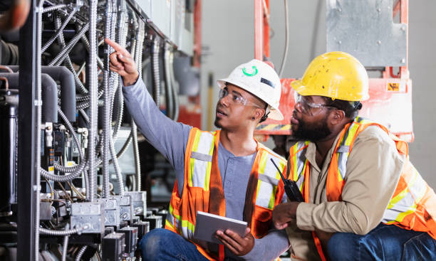Best Emergency Electrical Repair  in Oak Ridge, NC